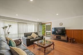 StayAU 4BR Spacious Nature Retreat