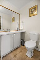 StayAU 4BR Spacious Nature Retreat