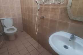 OYO 93836 Budi Residence 1