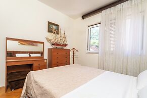 Seafront Haven Darka