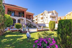 Seafront Haven Darka