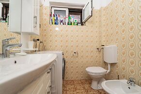 Seafront Haven Darka