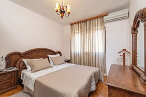 Seafront Haven Darka