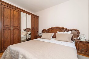 Seafront Haven Darka