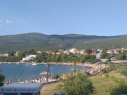 Pool Apartment Leonardo