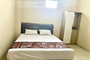 OYO 93838 Delia Inn Syariah