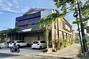 OYO 93838 Delia Inn Syariah