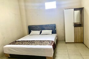 OYO 93838 Delia Inn Syariah