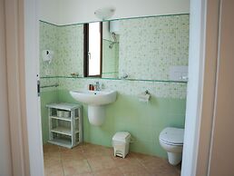 Mimose Beach Village