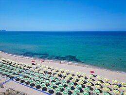 Mimose Beach Village