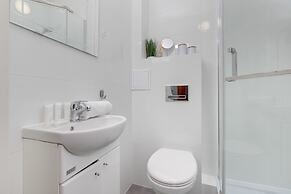 Cosy Studio for 4 People by Renters