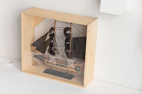 Coast Apartment With Balcony by Renters