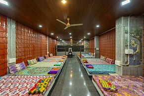 Sri Nandha Luxury Comforts