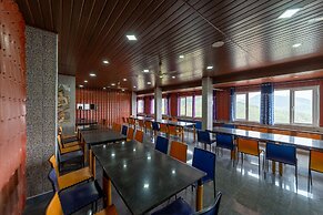 Sri Nandha Luxury Comforts