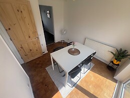 Charming 3-bed House in Leighton Buzzard