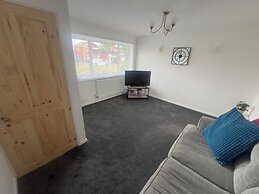 Charming 3-bed House in Leighton Buzzard