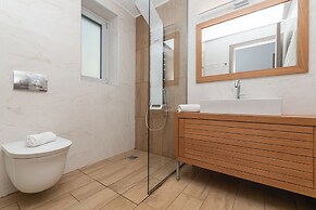 Camelia Luxury Suites - Private Pool & Jaccuzi