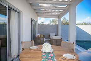 Camelia Luxury Suites - Private Pool & Jaccuzi