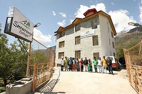 Snow Range Resort And Cottage