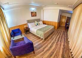 Snow Range Resort And Cottage