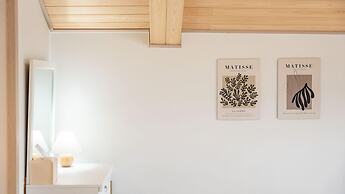 Namhae Eagless Poolvilla Pension