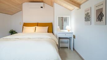 Namhae Eagless Poolvilla Pension