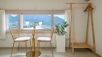 Namhae Eagless Poolvilla Pension