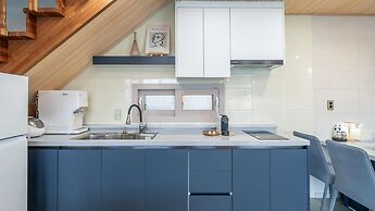 Namhae Eagless Poolvilla Pension