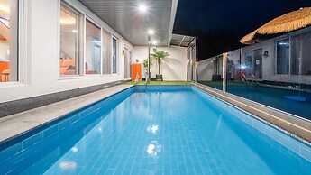 Namhae Eagless Poolvilla Pension