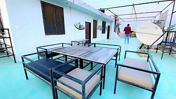 Goroomgo Black Hawk Jodhpur