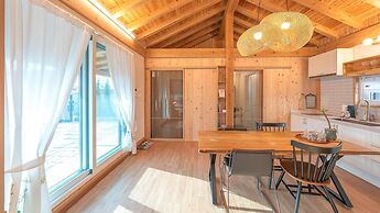 Gangneung Gangmunsosodam Pension