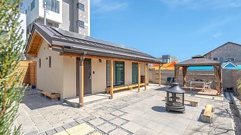 Gangneung Gangmunsosodam Pension