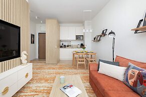 Bel Mare Apartment w/ Balcony by Renters