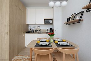 Bel Mare Apartment w/ Balcony by Renters