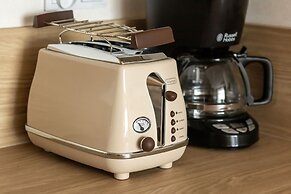 Bel Mare Apartment w/ Balcony by Renters