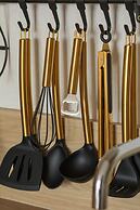 Bel Mare Apartment w/ Balcony by Renters