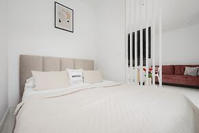 Air-conditioned Studio by Renters