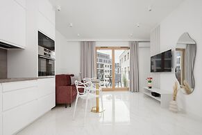 Air-conditioned Studio by Renters