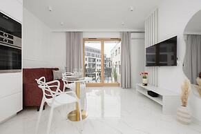 Air-conditioned Studio by Renters