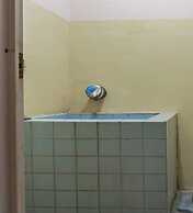 SPOT ON 93840 Guest House Amanda Syariah