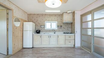 Tongyeong Haegando Pension