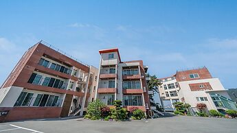 Tongyeong Haegando Pension