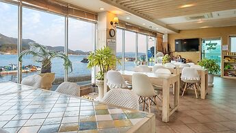 Tongyeong Haegando Pension