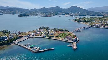 Tongyeong Haegando Pension