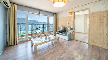 Tongyeong Haegando Pension
