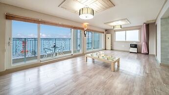 Tongyeong Haegando Pension