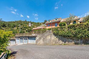Peaceful Apartment In Deiva Marina