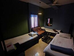 Hotel Hoque Tower International