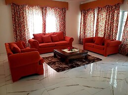 Chateau's Tranquil Apartments