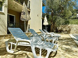 Akhdar Apartments